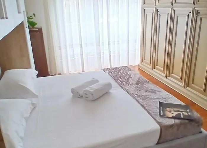 B&B Jasmine